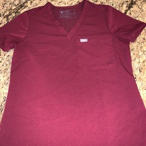 Figs Catarina Maroon Scrub Top